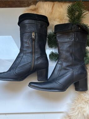 Timberland Black Leather Mid-Calf Heeled Zip Boots